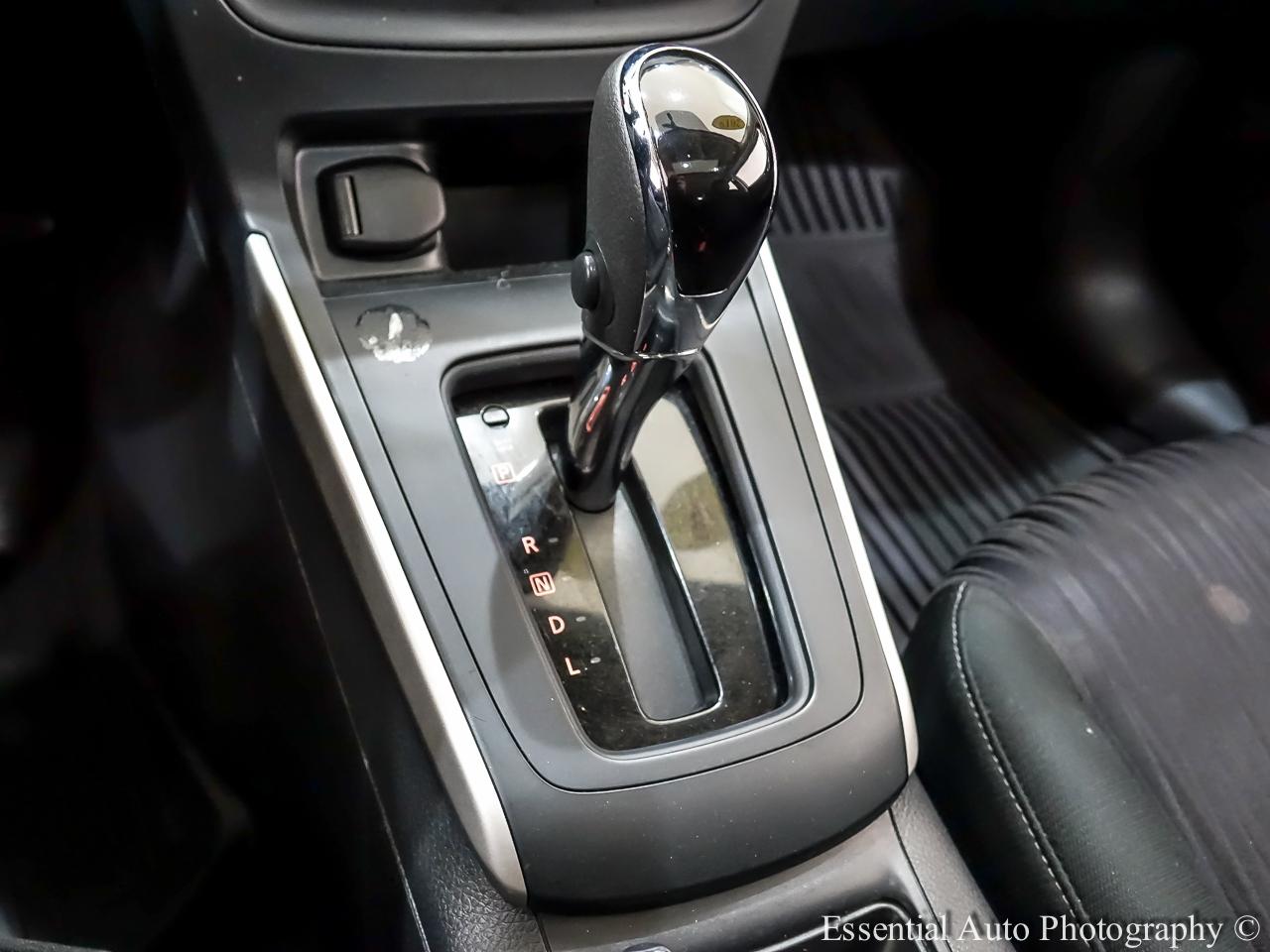 Nissan Sentra S CVT 2019