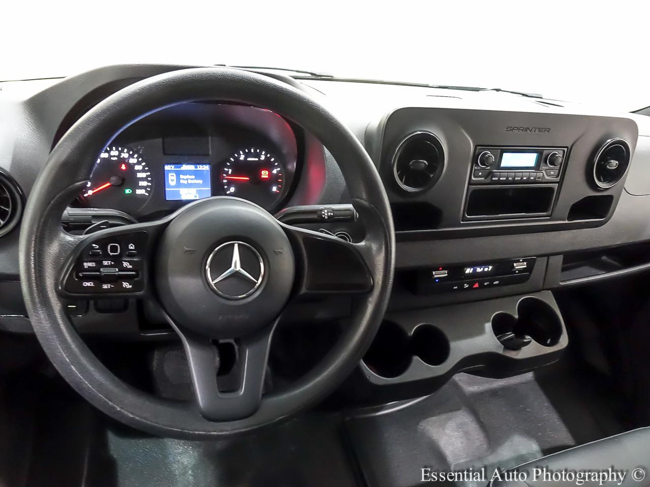 Mercedes-Benz Sprinter 2500 144-in. WB 2021