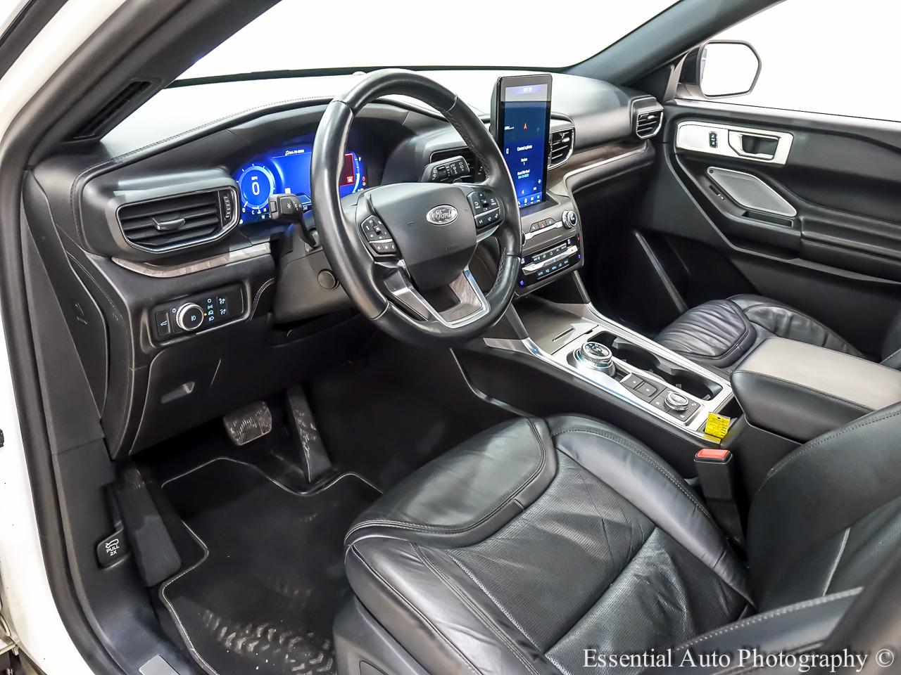 Ford Explorer Platinum AWD 2020