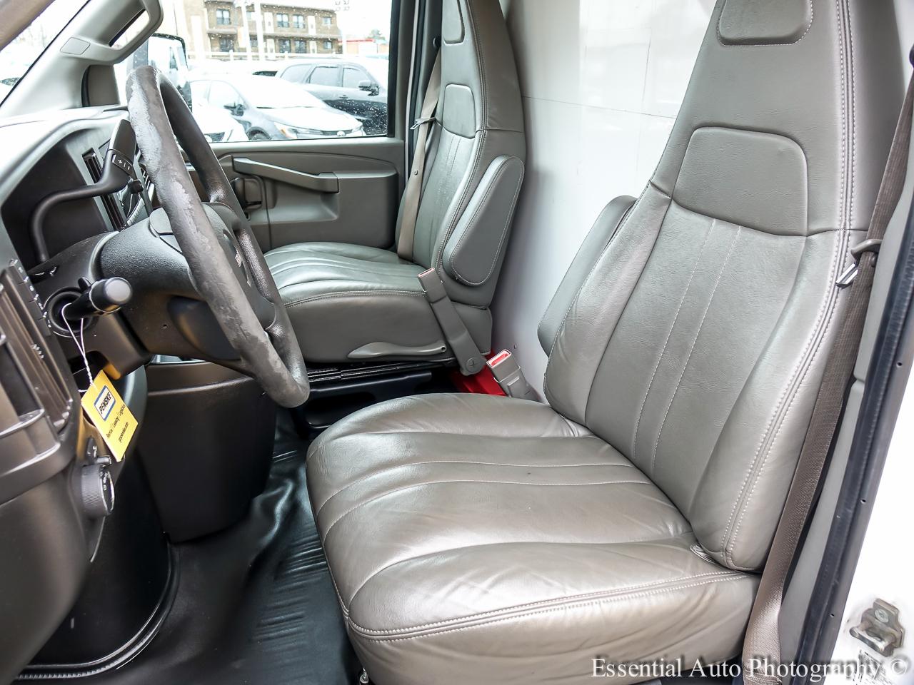 GMC Savana G3500 177 in. 2021