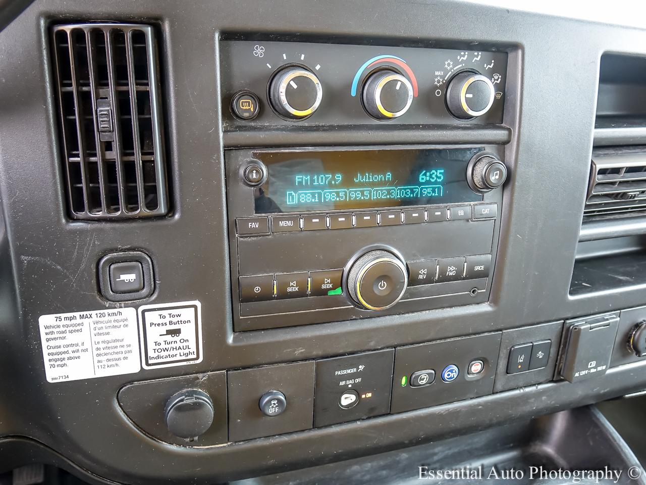 GMC Savana G3500 177 in. 2021