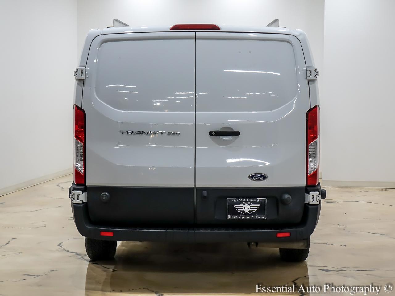 Ford Transit 350 Van Low Roof Sliding Pass. 130-in. WB 2020