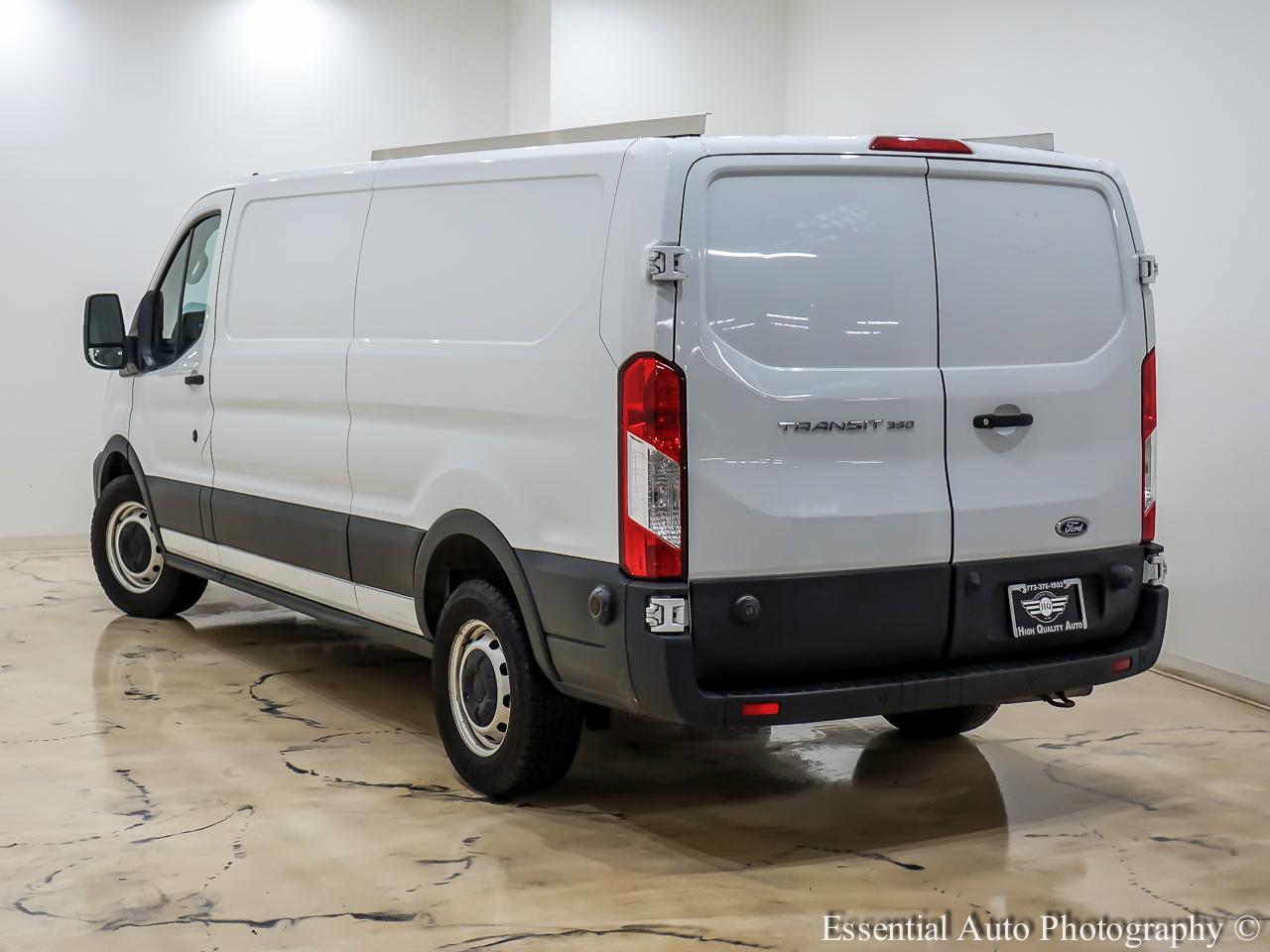 Ford Transit 350 Van Low Roof Sliding Pass. 130-in. WB 2020