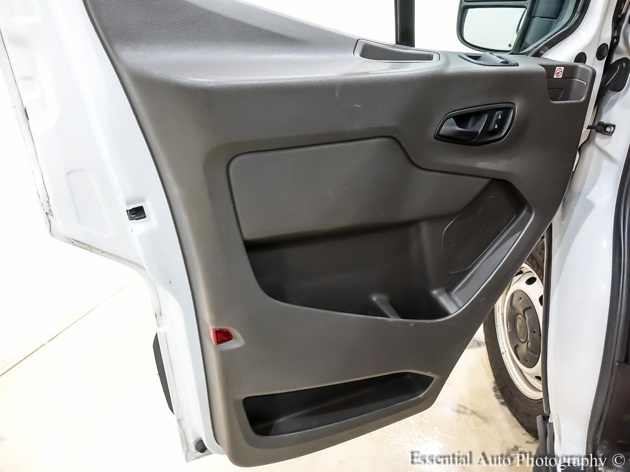 Ford Transit 350 Van Low Roof Sliding Pass. 130-in. WB 2020