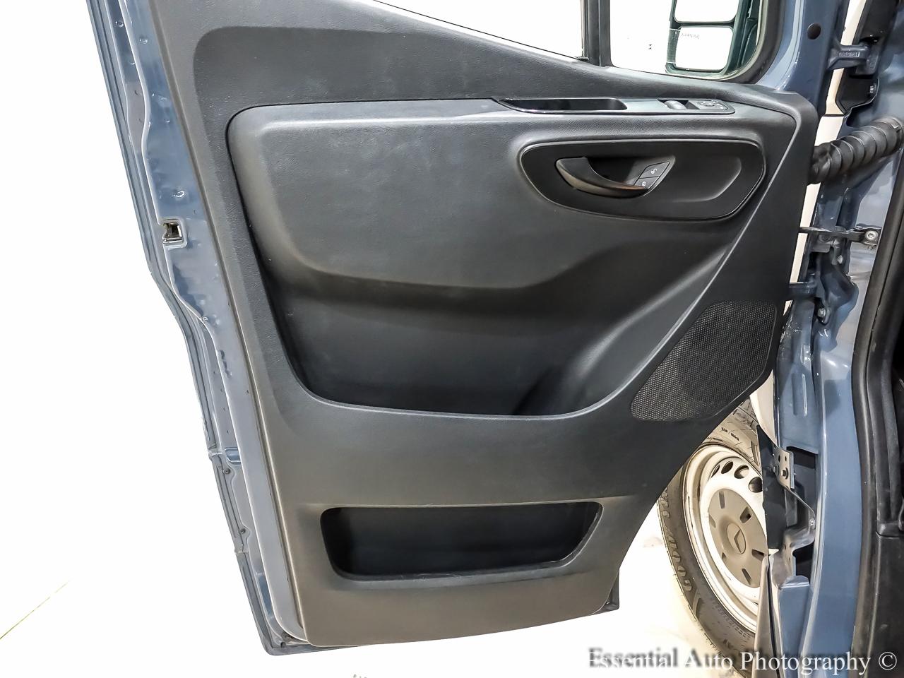 Mercedes-Benz Sprinter 3500 Wagon High Roof 170-in. WB 2019