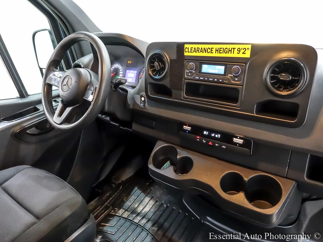 Mercedes-Benz Sprinter 3500 Wagon High Roof 170-in. WB 2019