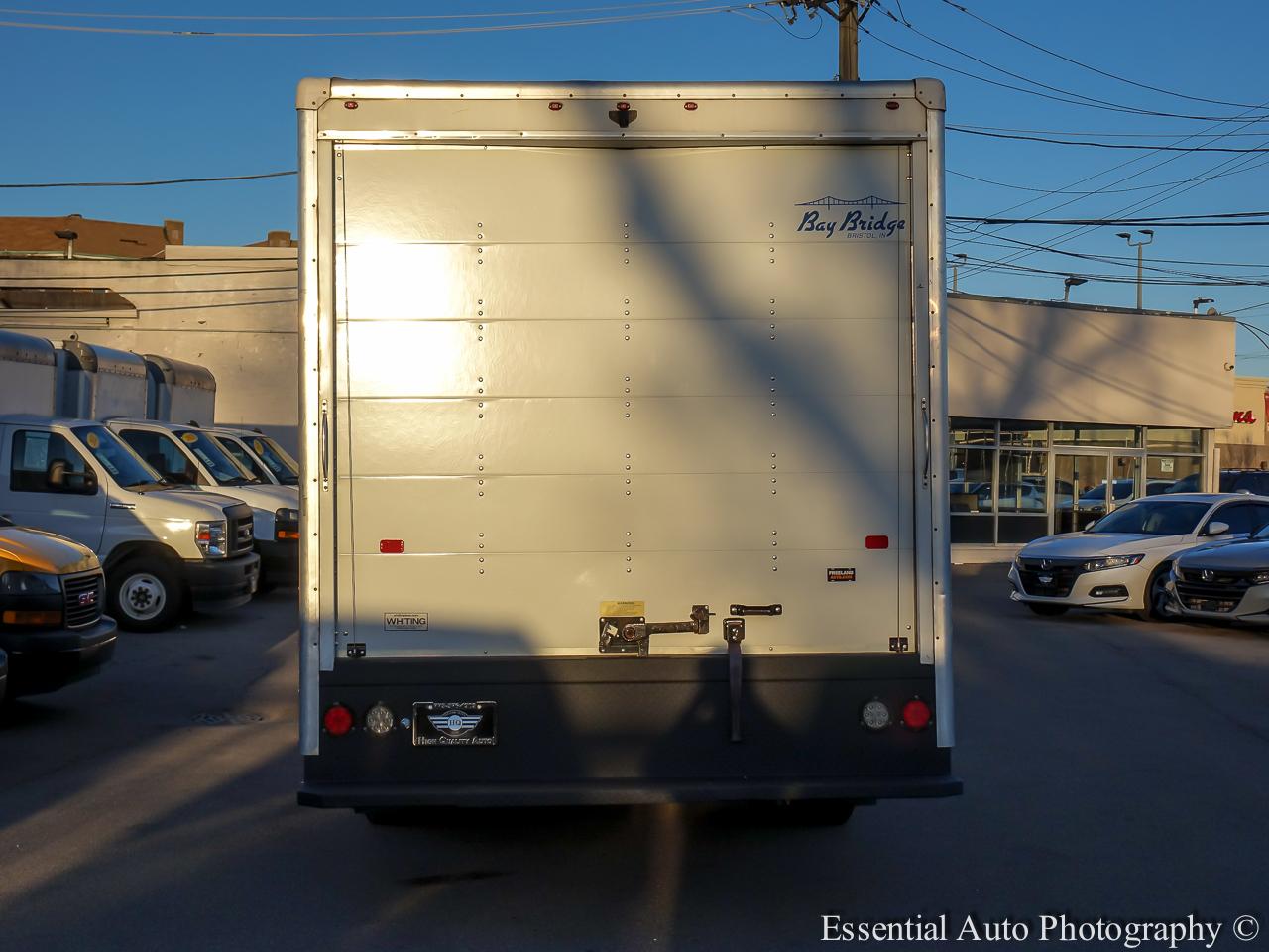 Chevrolet Express G4500 159" 2021