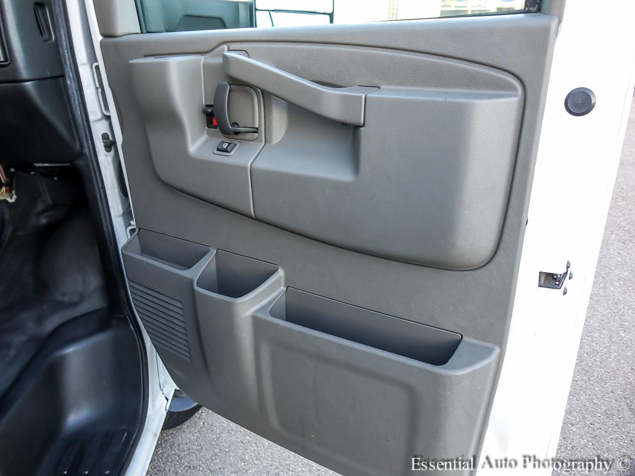 Chevrolet Express G4500 159" 2021