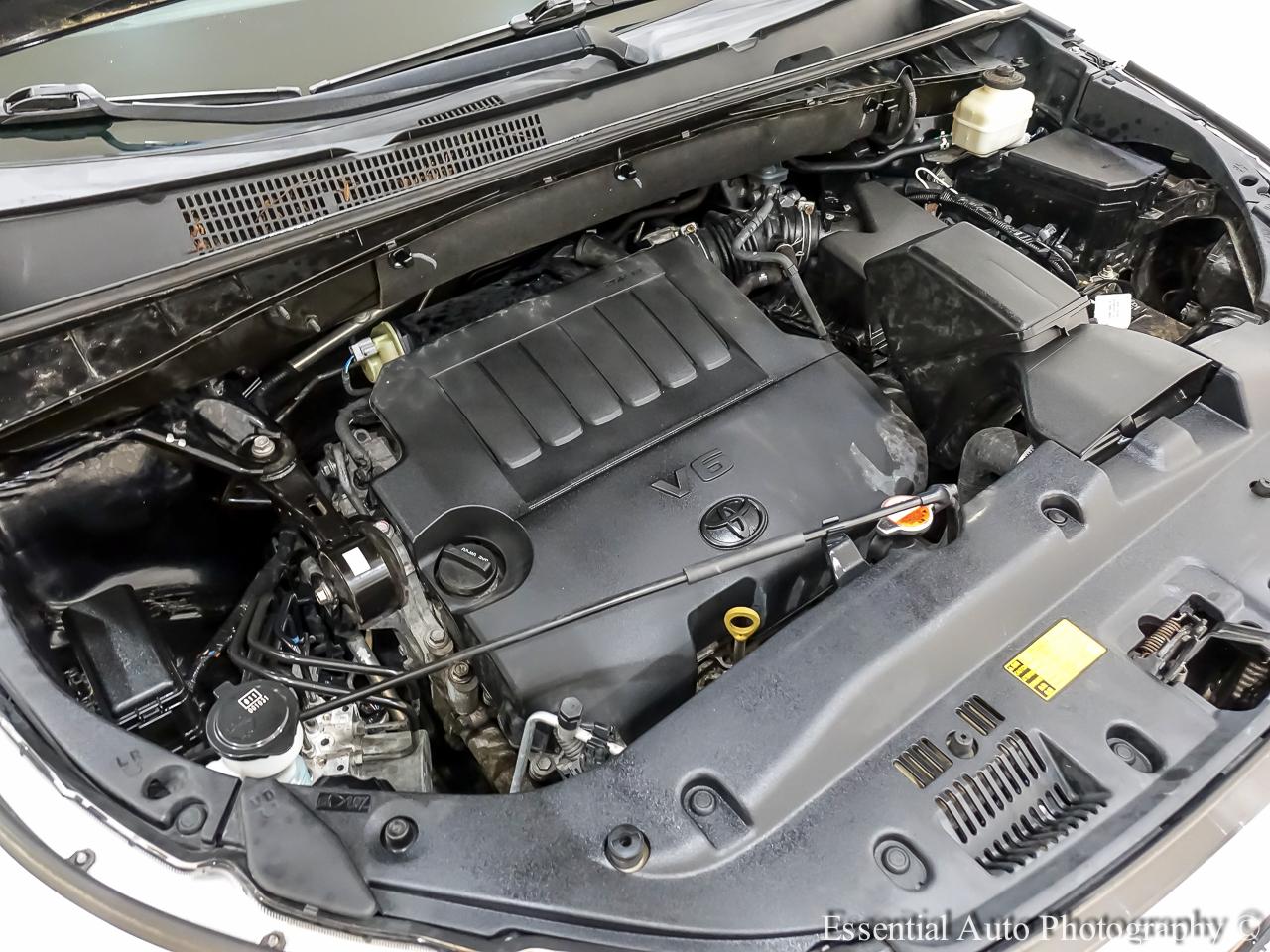 Toyota Highlander LE AWD V6 2016