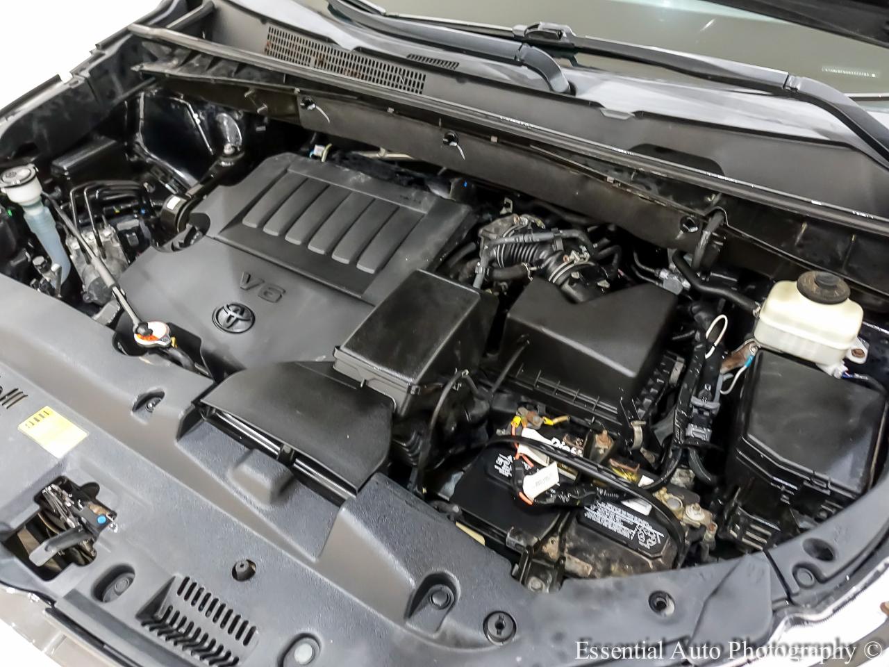 Toyota Highlander LE AWD V6 2016