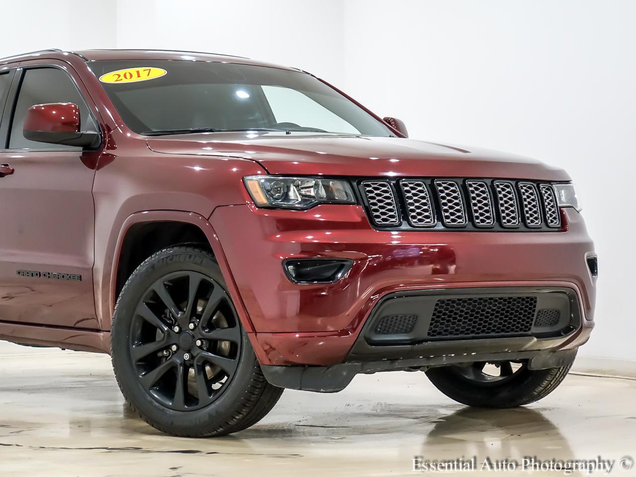 Jeep Grand Cherokee Laredo 4WD 2017