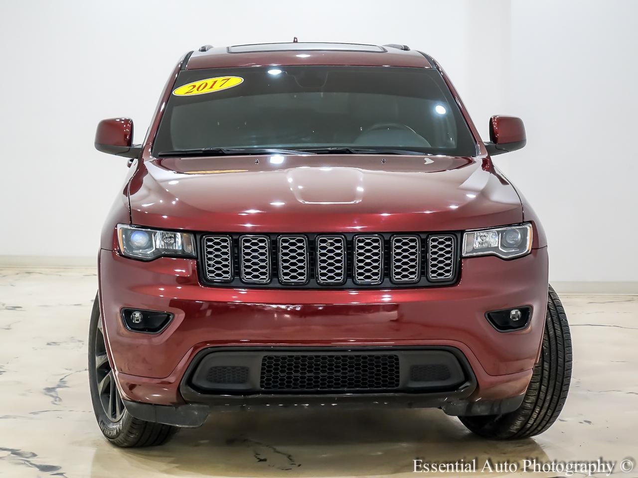 Jeep Grand Cherokee Laredo 4WD 2017