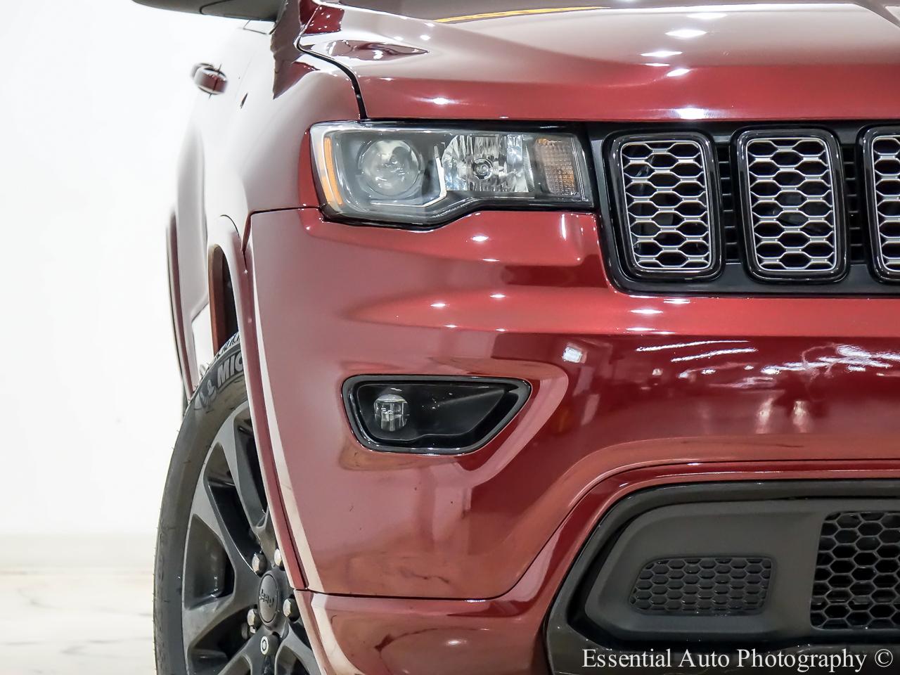 Jeep Grand Cherokee Laredo 4WD 2017