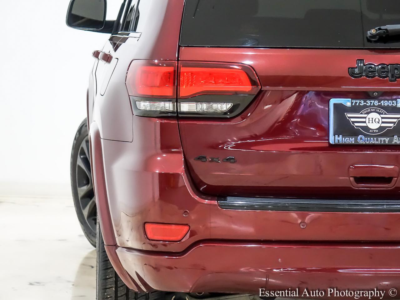 Jeep Grand Cherokee Laredo 4WD 2017