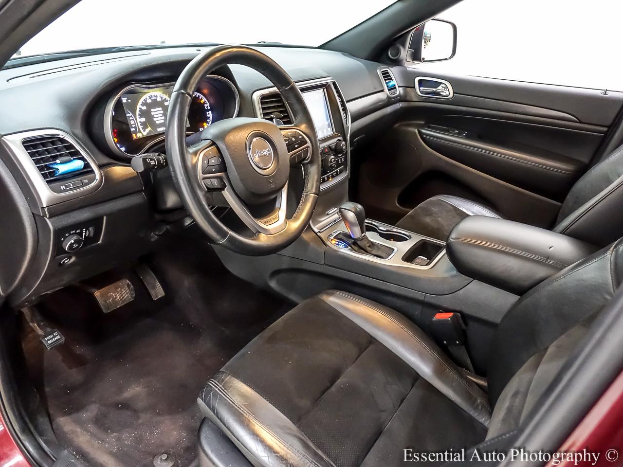 Jeep Grand Cherokee Laredo 4WD 2017