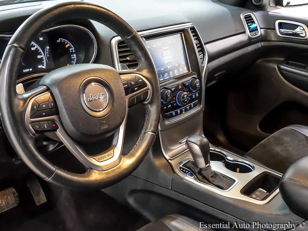 Jeep Grand Cherokee Laredo 4WD 2017