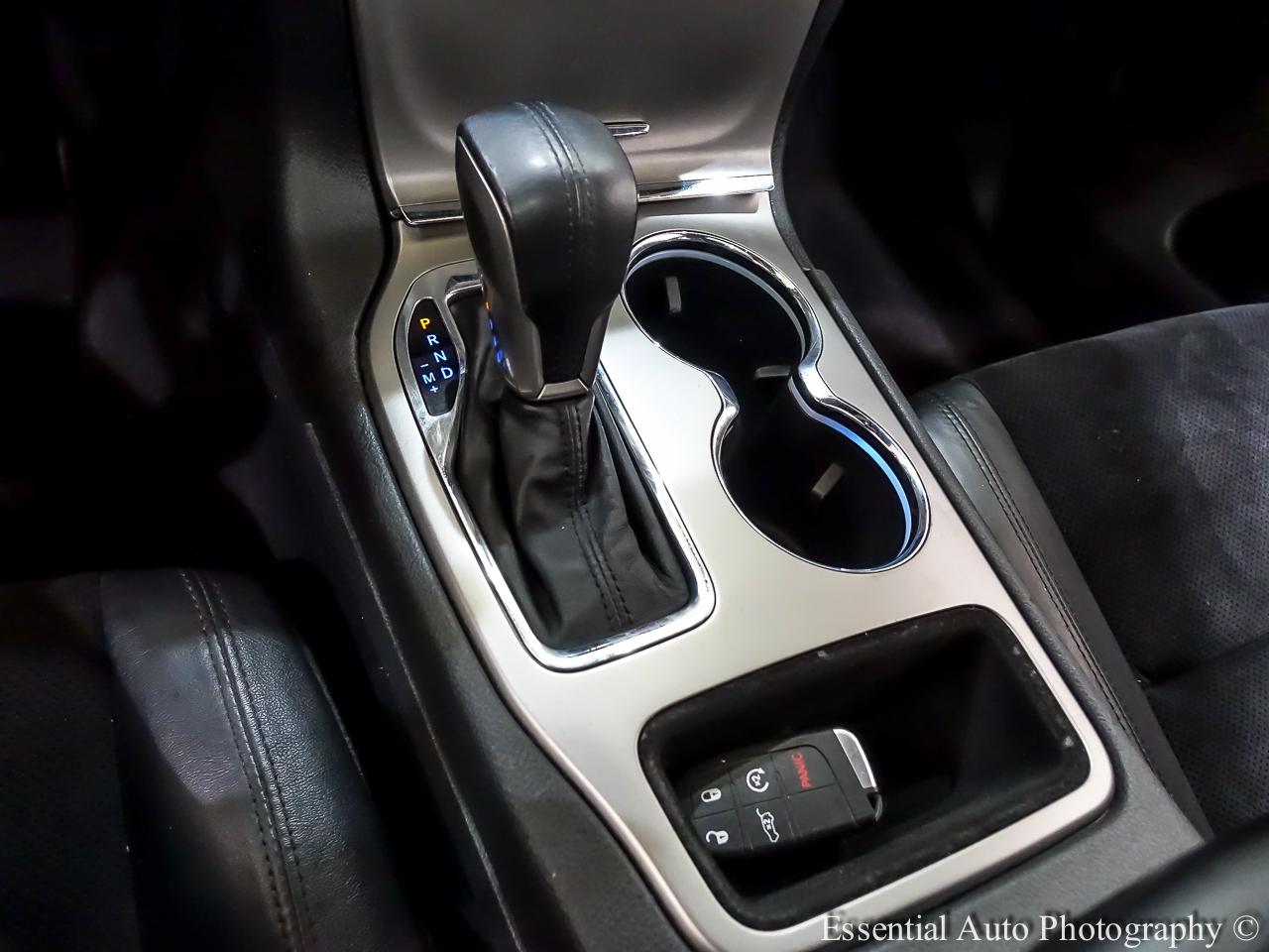 Jeep Grand Cherokee Laredo 4WD 2017