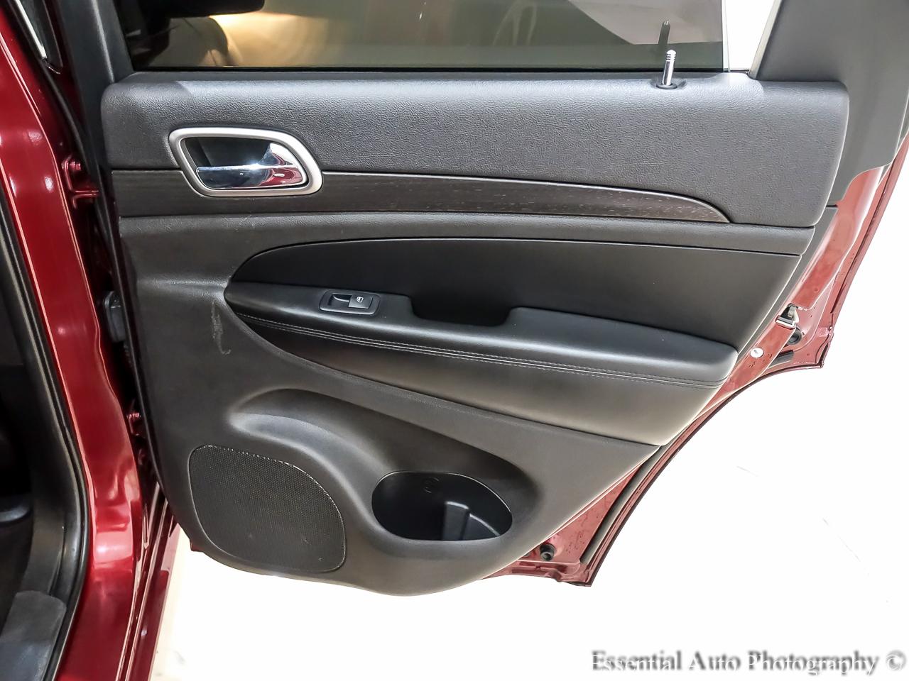 Jeep Grand Cherokee Laredo 4WD 2017