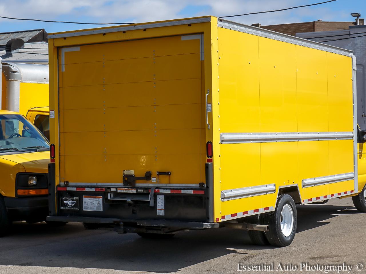 Ford Econoline E-350 Super Duty 2019