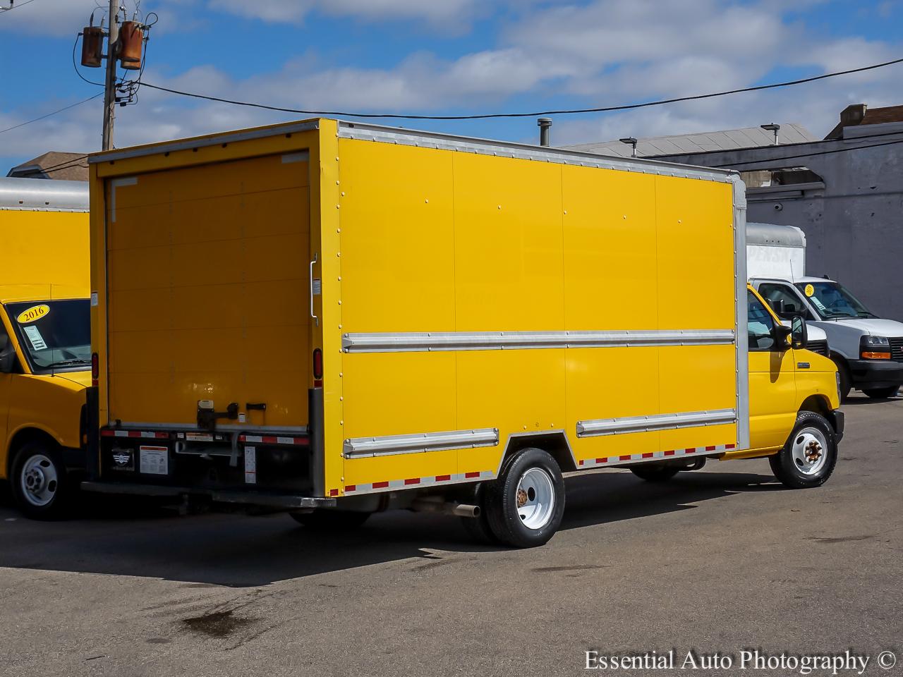 Ford Econoline E-350 Super Duty 2019