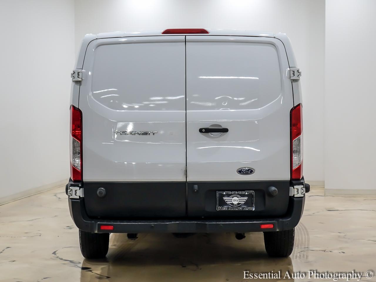 Ford Transit 250 Van Low Roof w/Sliding Pass. 148-in. WB 2019