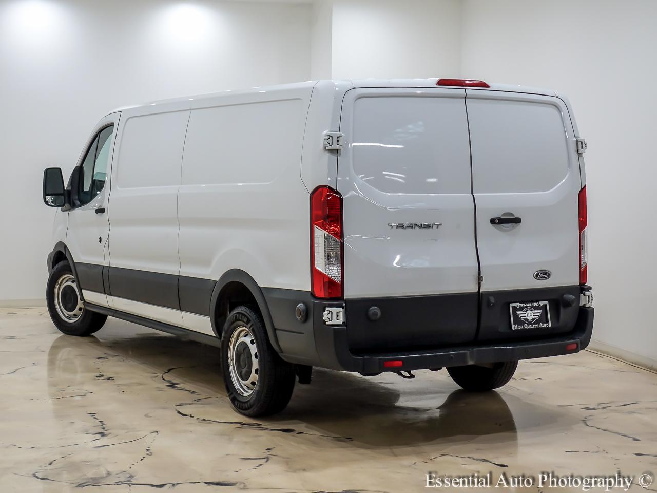 Ford Transit 250 Van Low Roof w/Sliding Pass. 148-in. WB 2019