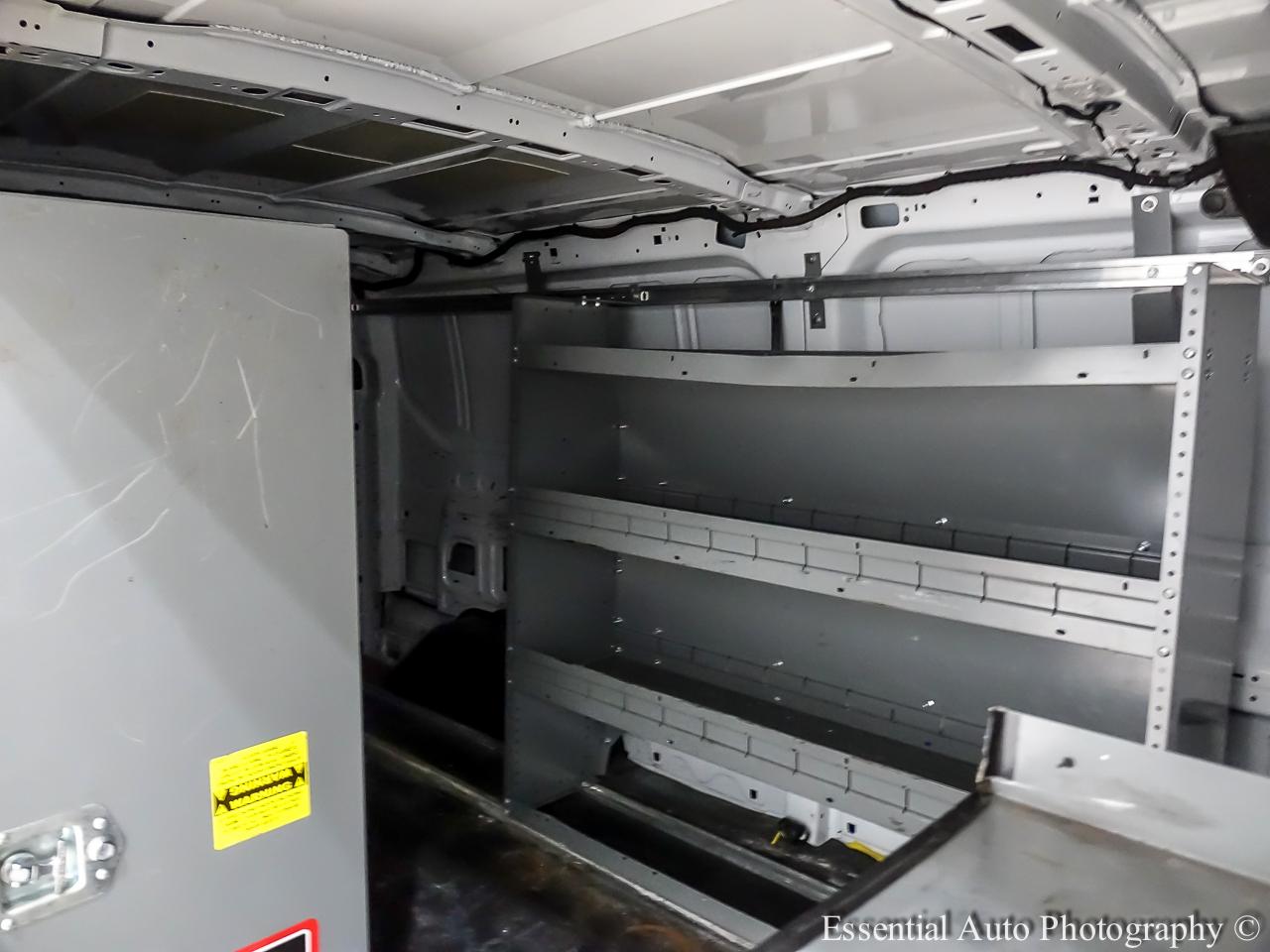 Ford Transit 250 Van Low Roof w/Sliding Pass. 148-in. WB 2019