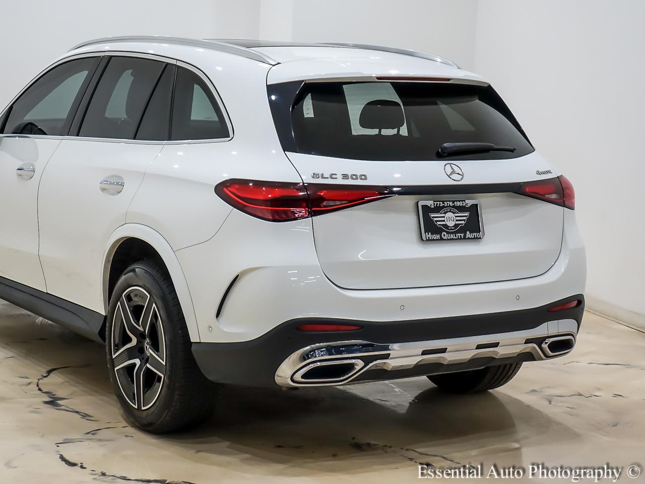 Mercedes-Benz GLC-Class GLC300 2023