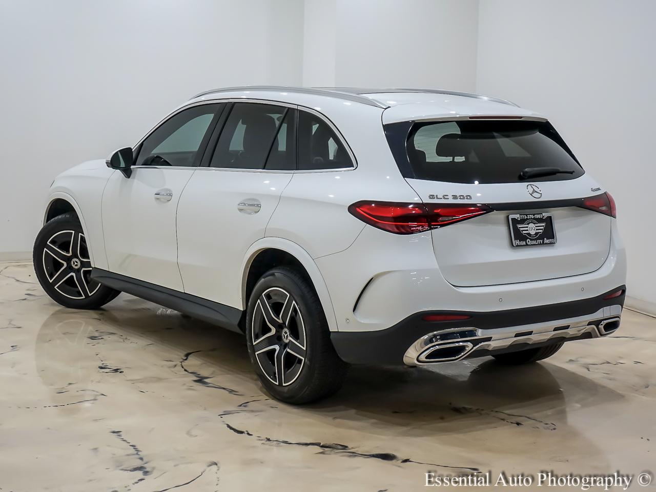 Mercedes-Benz GLC-Class GLC300 2023