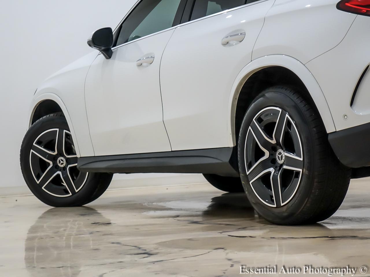 Mercedes-Benz GLC-Class GLC300 2023