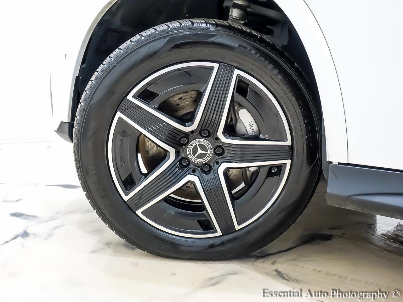 Mercedes-Benz GLC-Class GLC300 2023