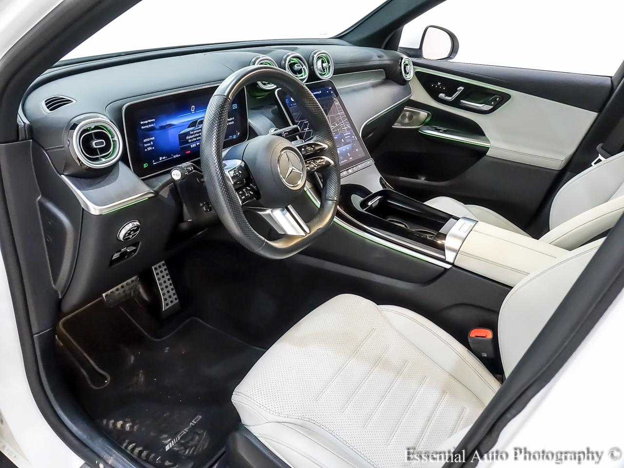 Mercedes-Benz GLC-Class GLC300 2023