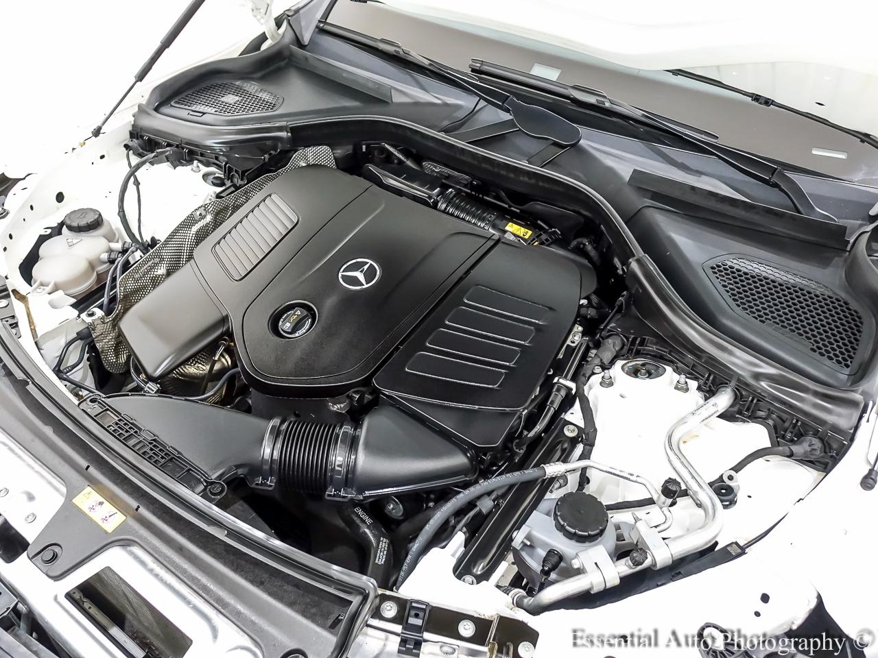 Mercedes-Benz GLC-Class GLC300 2023