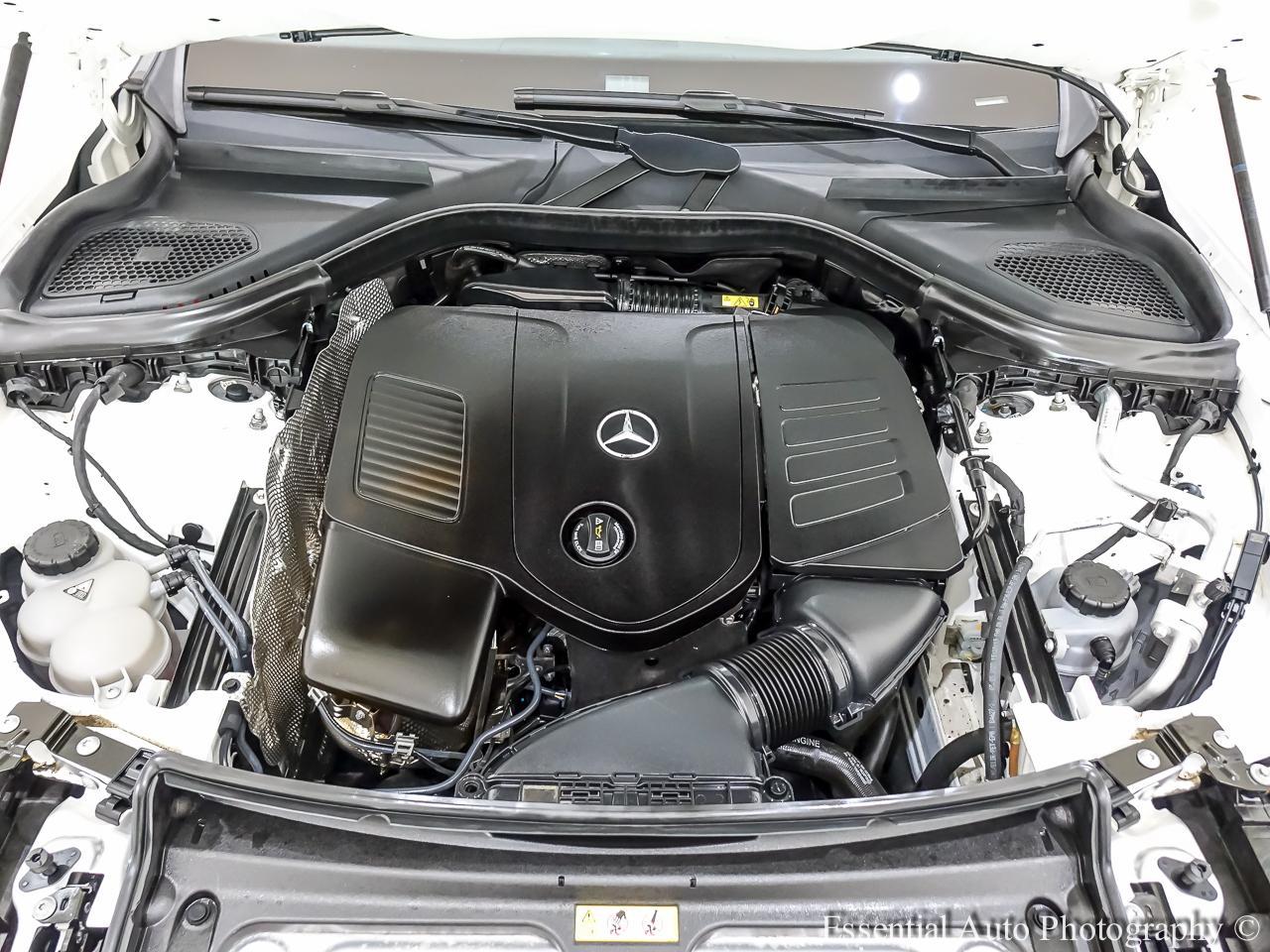 Mercedes-Benz GLC-Class GLC300 2023