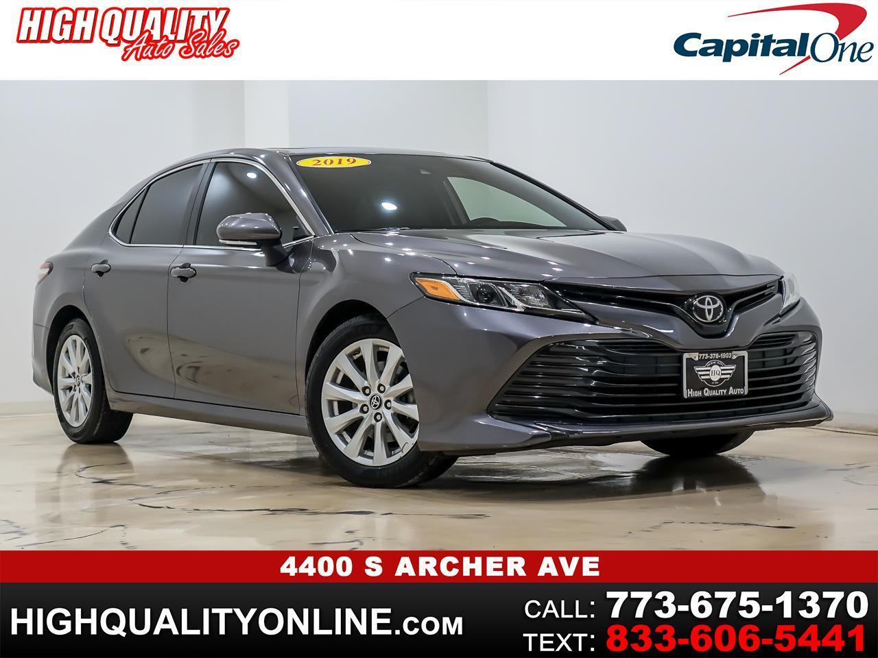 2019 Toyota Camry LE