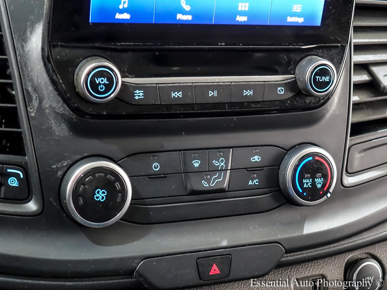 Ford Transit 250 Van Low Roof w/Sliding Pass. 130-in. WB 2020