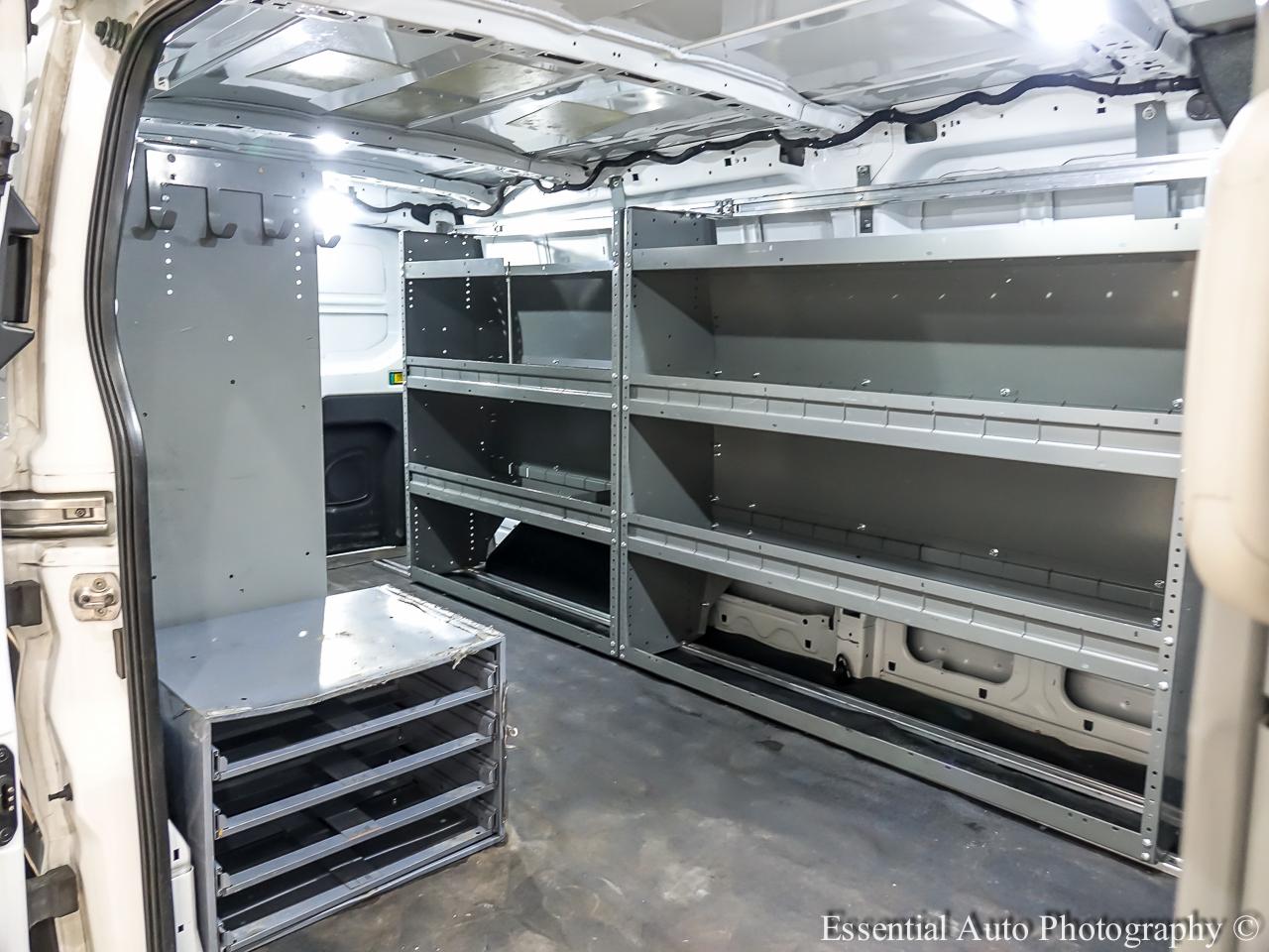 Ford Transit 250 Van Low Roof w/Sliding Pass. 130-in. WB 2020