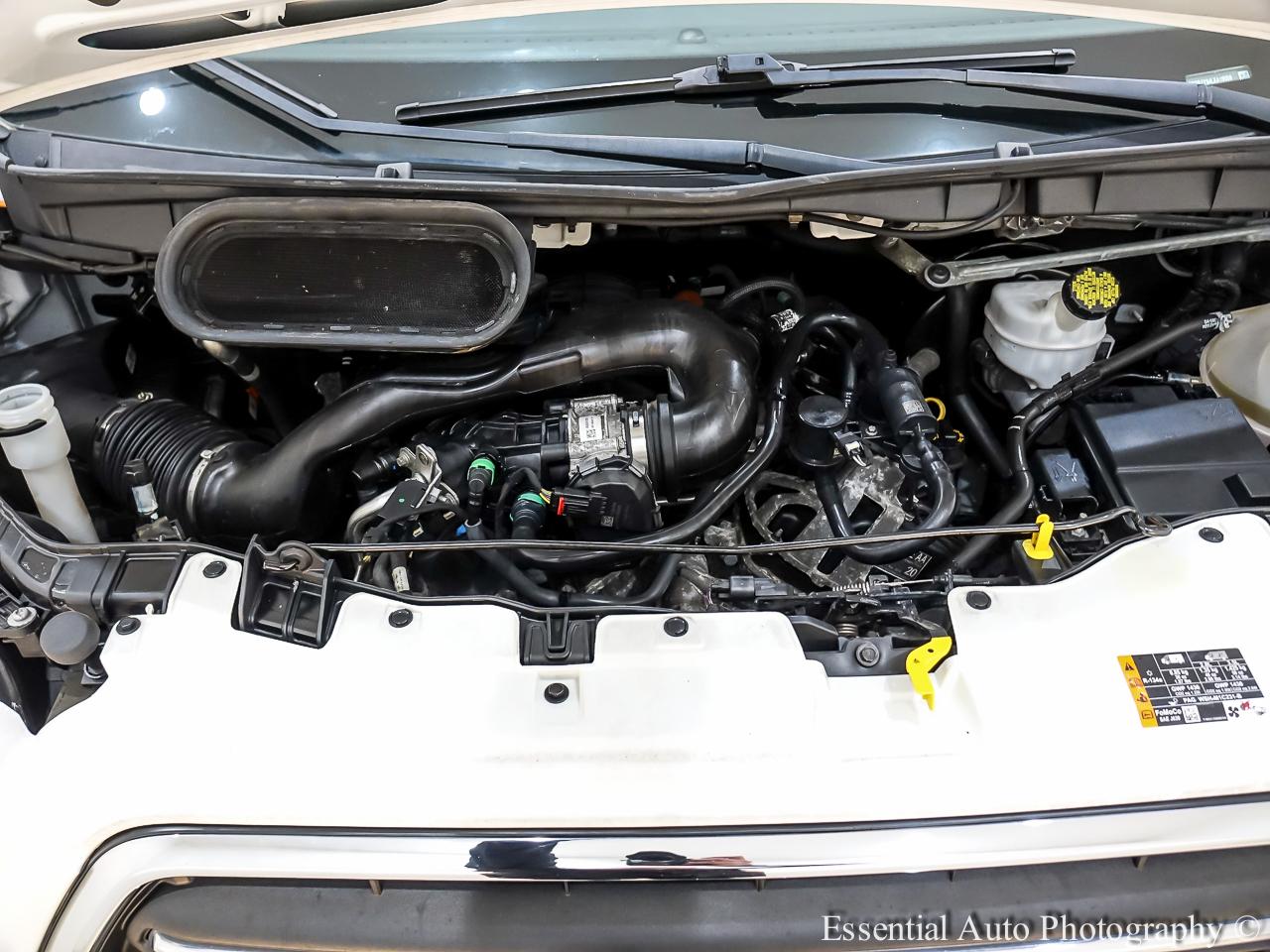 Ford Transit 250 Van Low Roof w/Sliding Pass. 130-in. WB 2020