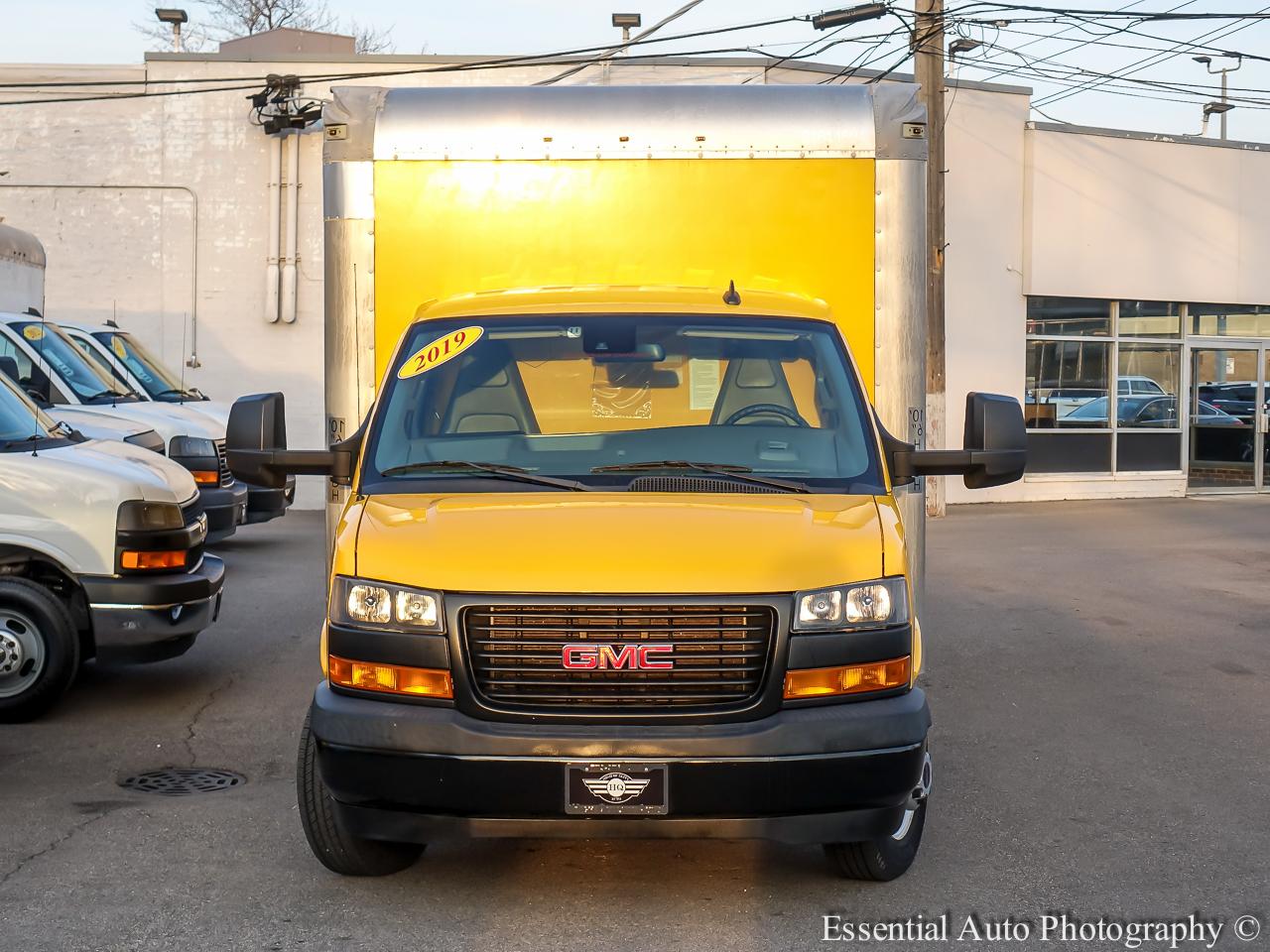 GMC Savana G3500 177 in. 2019