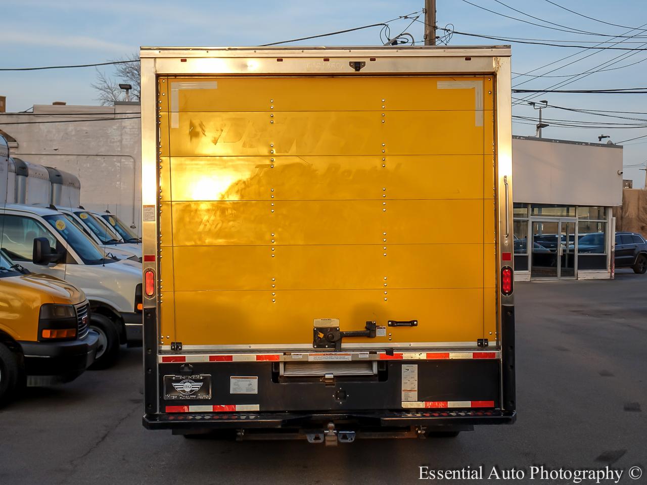 GMC Savana G3500 177 in. 2019