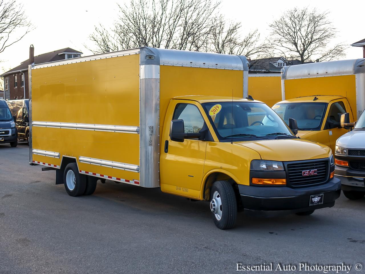 GMC Savana G3500 177 in. 2019