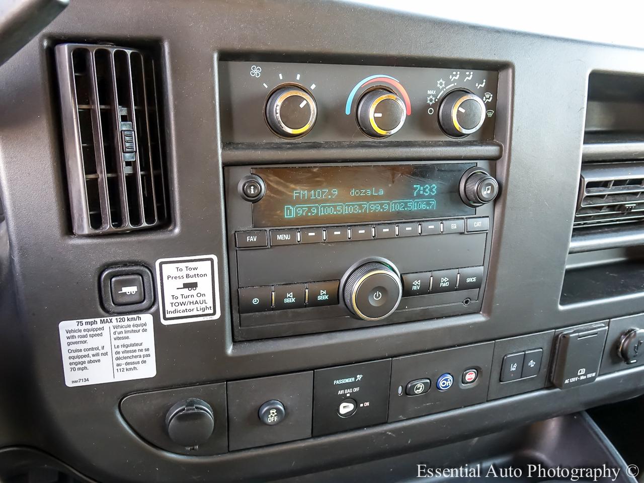 GMC Savana G3500 177 in. 2019