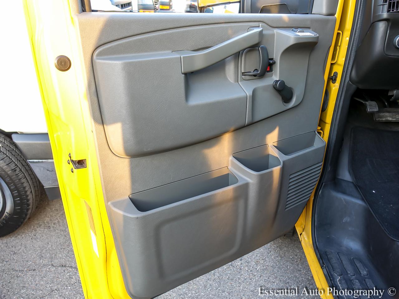 GMC Savana G3500 177 in. 2019