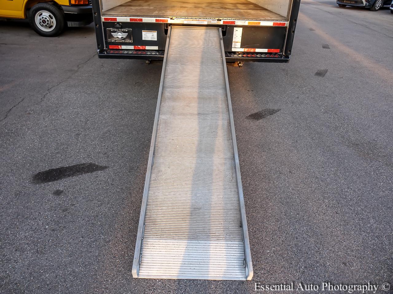 GMC Savana G3500 177 in. 2019