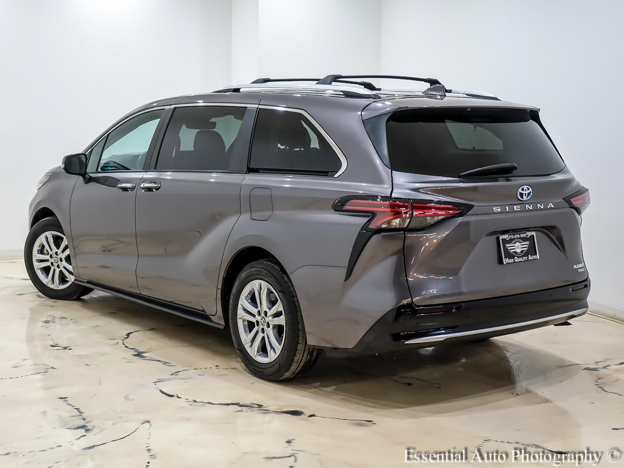 Toyota Sienna  2023