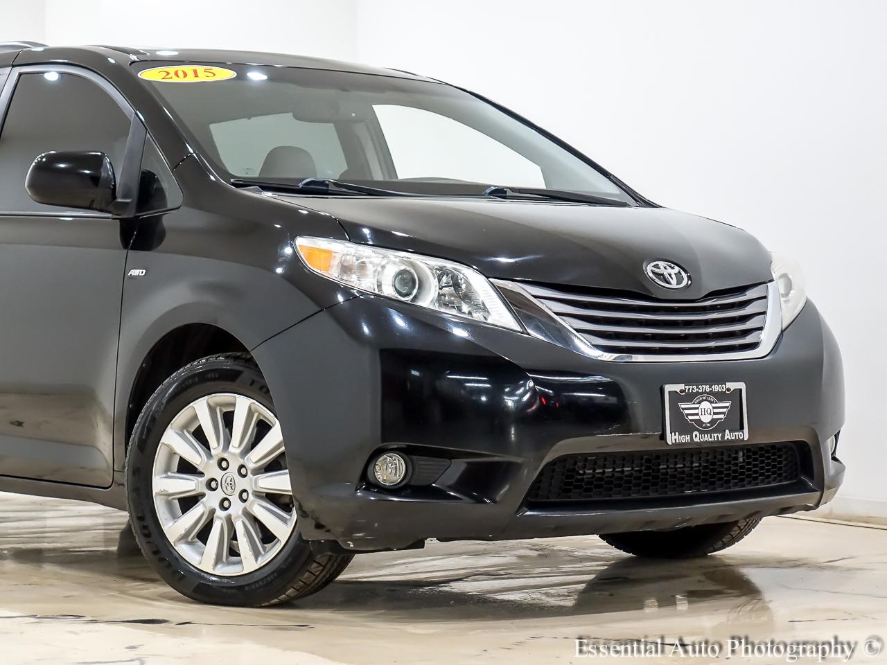 Toyota Sienna  2016