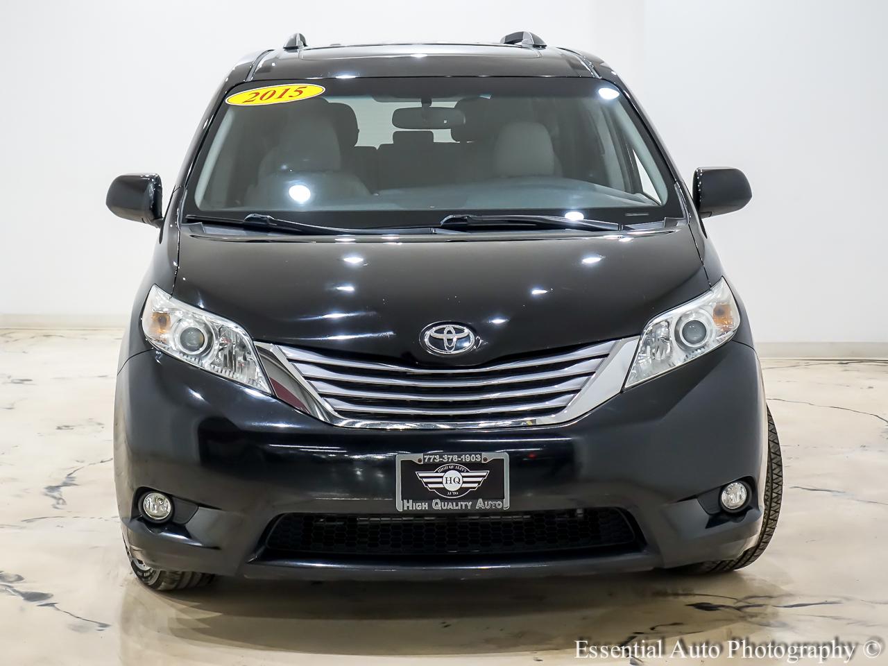 Toyota Sienna  2016