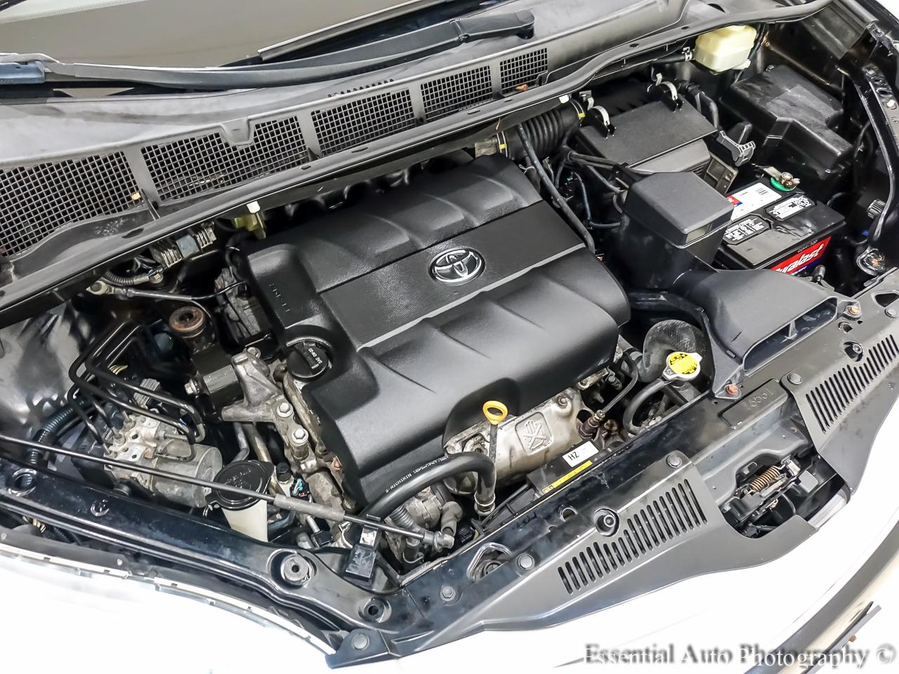 Toyota Sienna  2016