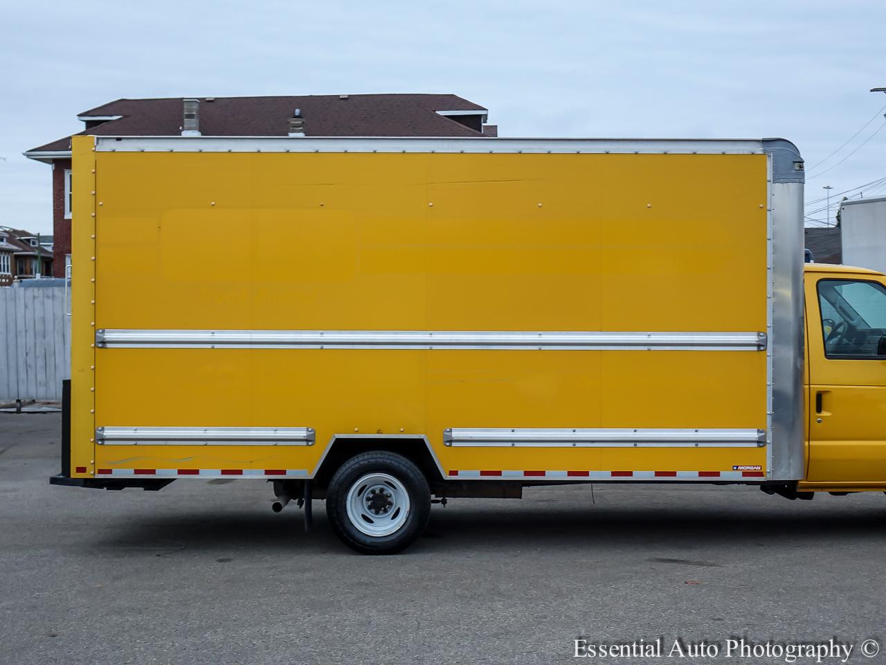 Ford Econoline E-350 Super Duty 2019