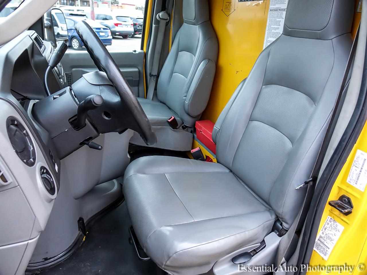 Ford Econoline E-350 Super Duty 2019